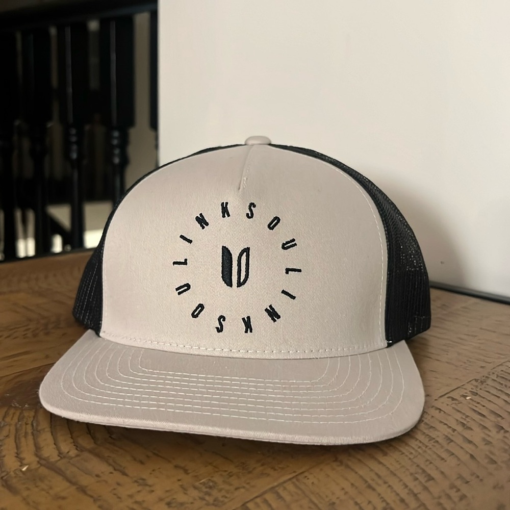 LinkSoul MeshBack / SnapBack Hat